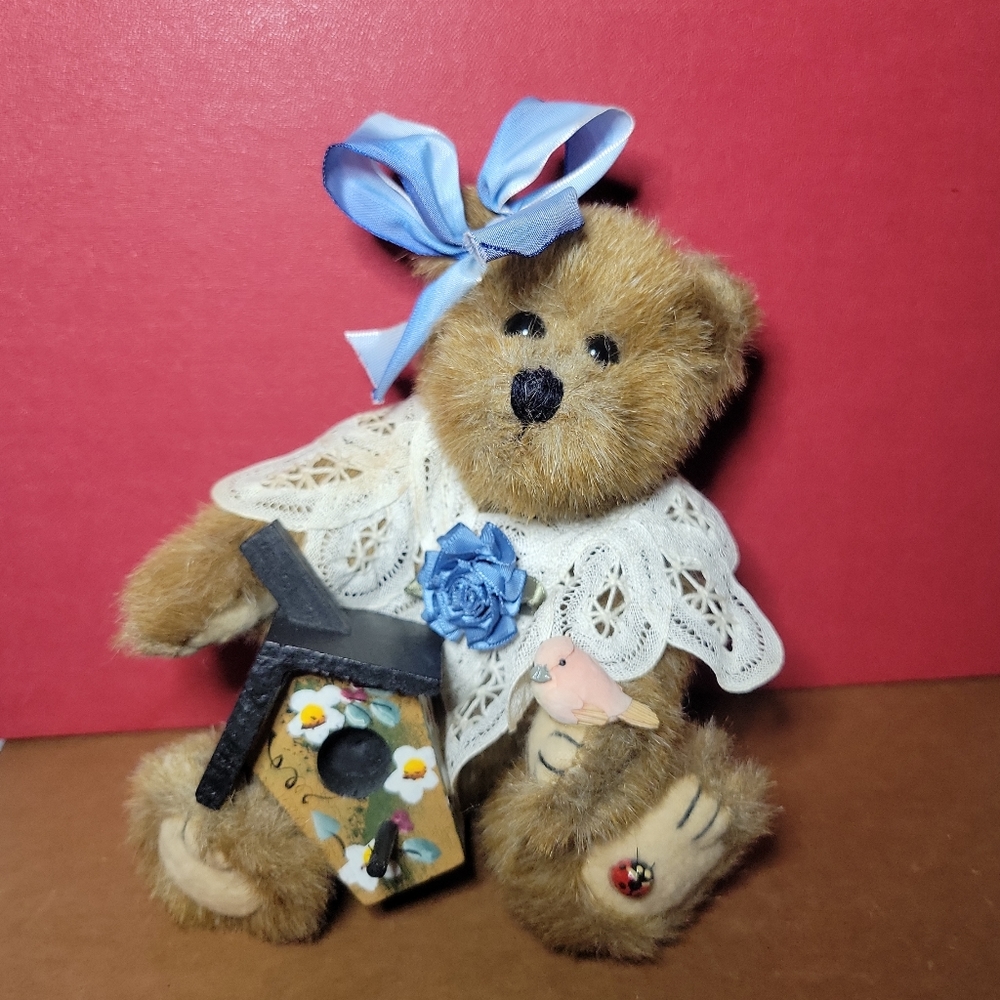 Vintage Boyds Bear With Bird And Birdcage